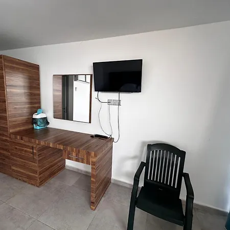 Hotel Golden Hill Rizokarpaso