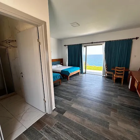 Golden Hill 3* Rizokarpaso