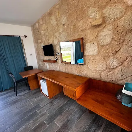 Hotel Golden Hill